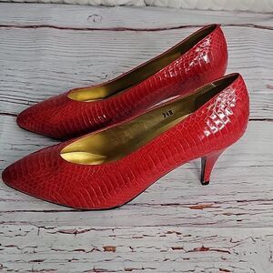 Stefani Red Leather Animal Print Prints Size 7.5 NWOT